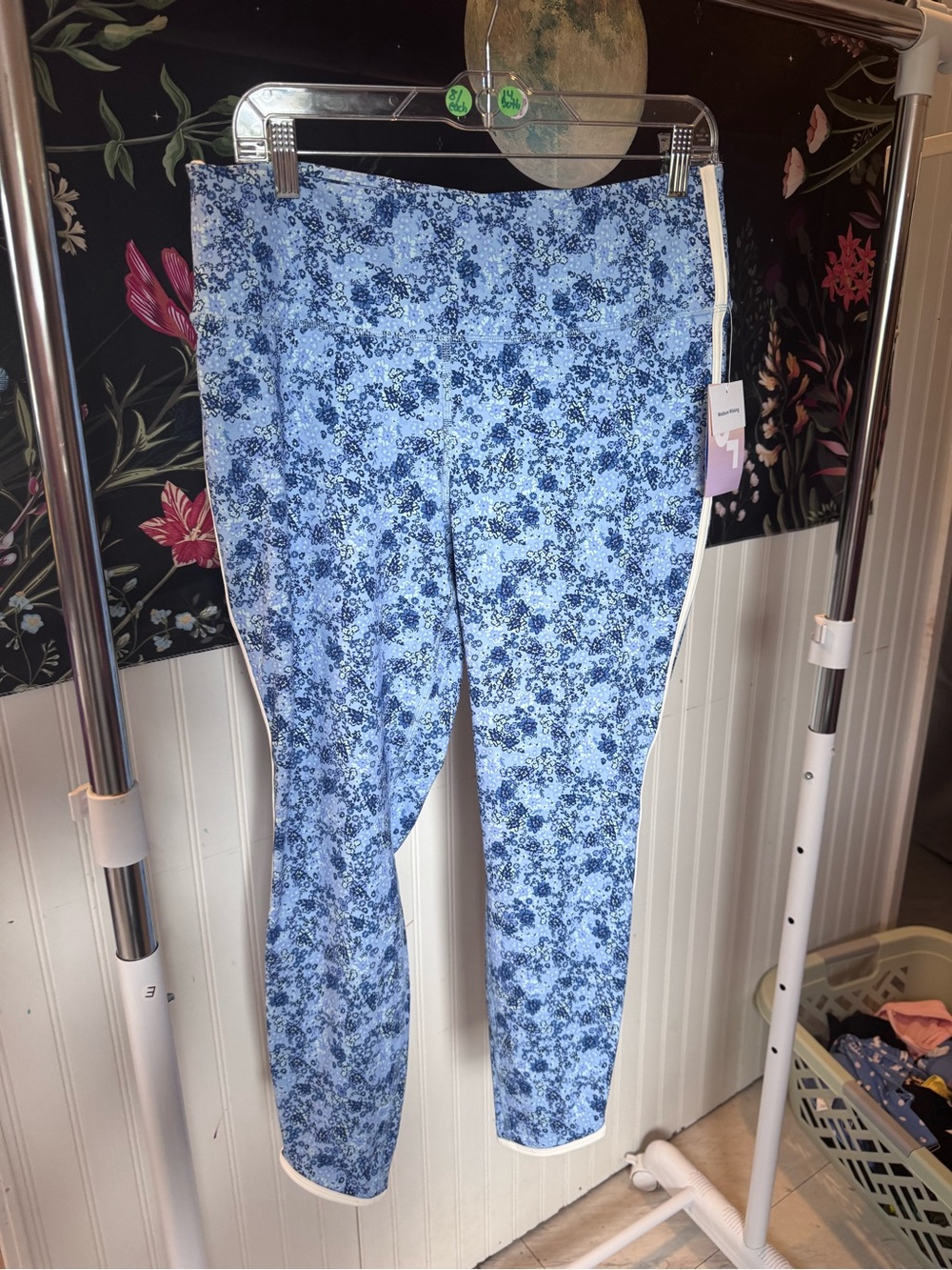 JoyLab Blue Floral Leggings with White Side Trim